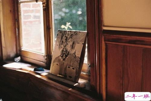 心里有苦的伤感说说泣不成声 人心被伤了的难过说说2