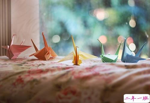 青春疼痛系伤感说说 关于逝去的青春忍不住泪流的伤感说说2