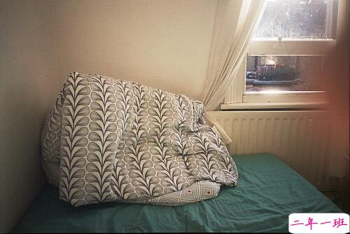 心情不好时发的伤感说说 感情中留下泪水的忧伤说说1