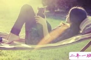 离别是今生不见的悲怆说说 你像风一样就此别过，我是骆驼渡不出沙漠