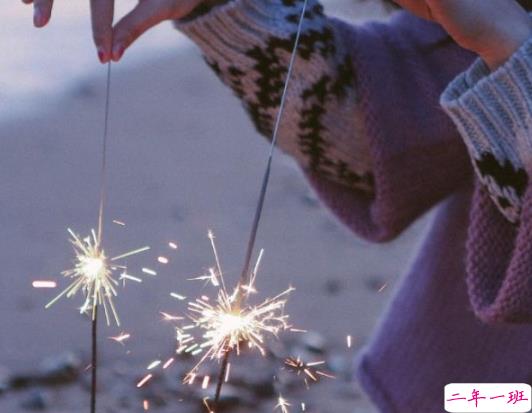 文字控大爱的有些伤感的适合下雨天的心情说说2