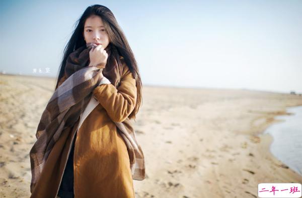 适合深夜发的说说孤独寂寞一个人 时间是一只藏在黑暗中的温柔的手1