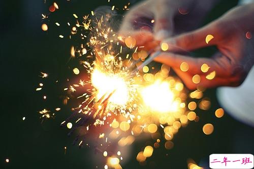 伤感又文艺的小清新女生签名 你是我的一场不敢老去的梦1