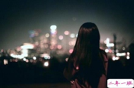 伤感又文艺的小清新女生签名 你是我的一场不敢老去的梦3