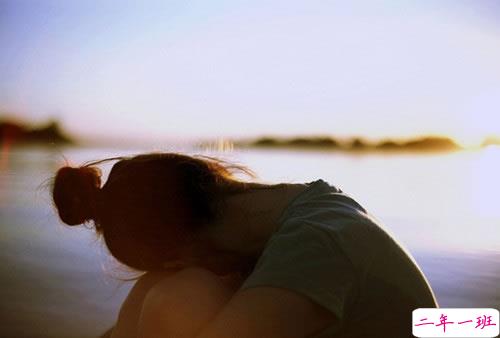 唯美到令人心碎的句子说说 心痛到哭泣的唯美说说2