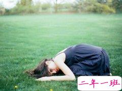 伤感说说心好累了：所有的爱都可以生生掐掉，只要你足够绝望