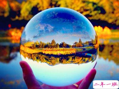 有关等待一个人的说说，关于等待的句子说说心情