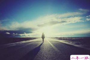 美到心痛的说说:世界上最短的咒语,是一个人的名字