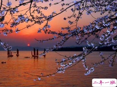 晚安句子简单温暖 晚安心语超暖心1