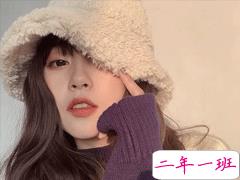 女生朋友圈发自拍的说说 自拍配文干净简短句子