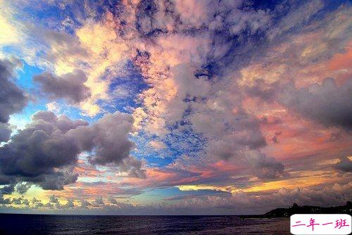 比较特别的女生说说2019精选带图片 忍不住想点赞的女生说说4