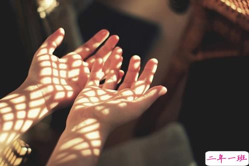 早安情话暖心问候2018精选 每天一句甜甜蜜蜜的早安心语1