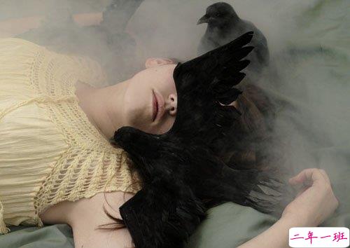 感到心累烦躁时发的心情说说 一个人很无聊了发的说说大全2