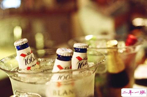 一个人孤独却还在坚持的现实心情说说 心情低落的现实说说2