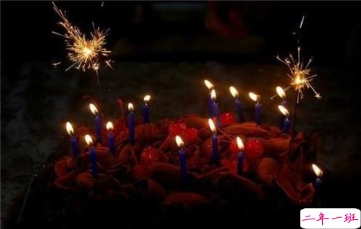 朋友圈生日快乐祝自己的话配图说说 低调的祝自己生日快乐说说带图片10