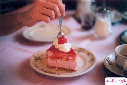 朋友圈生日快乐祝自己的话配图说说 低调的祝自己生日快乐说说带图片14