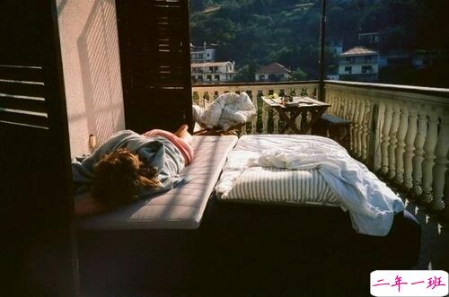 关于懂事成熟很心酸忧伤的说说 你这么成熟懂事应该没什么人疼你吧1