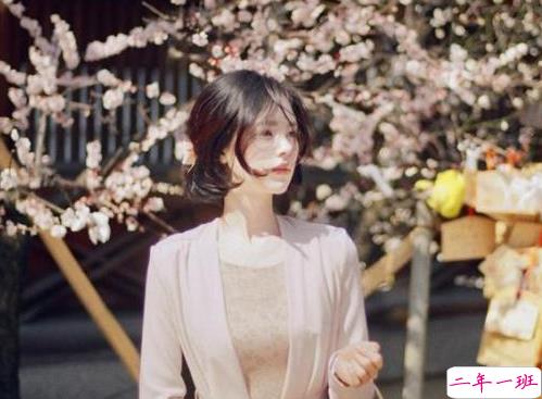 抖音上很火的超唯美文艺说说 莫相念君若烟花烟消散1