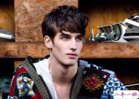 适合男生发的感到孤独寂寞的内涵心情说说2