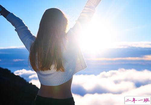 感到无聊枯燥时候发的小清新说说 跨越那名为世界的距离你我相遇2