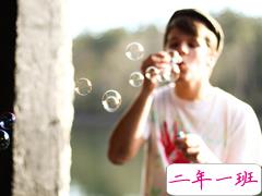 一个人独处时候的孤独寂寞心情说说 怪我没能力跟随你去的方向