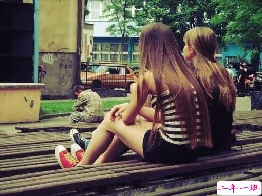 吃醋说说但不带吃醋二字 低调却又想让对方知道的吃醋说说2