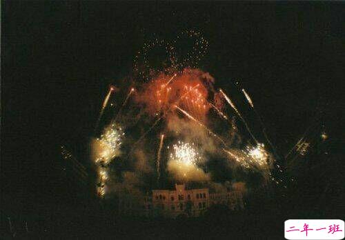 思念的说说牵挂一个人:你在那里，我在这里，只是怀念，不再相见2