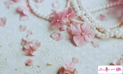 简单的心情说说关于爱情 光是你的名字就柔软了心绪2