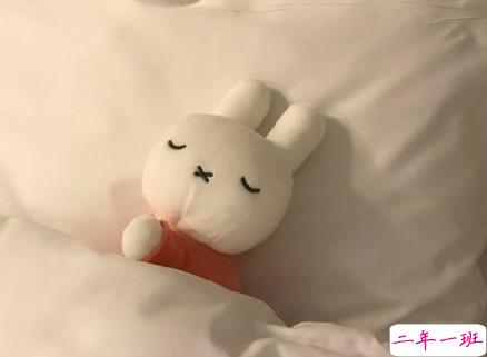 形容一个人很无聊的句子说说心情 一个人待着很无聊的句子发朋友圈2