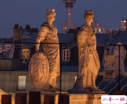 表达对对方一见倾心的文案带图片 烟花转瞬即逝灰烬倒是永恒8