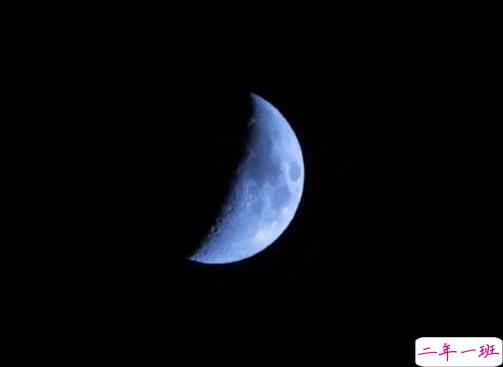 适用于任何心情的句子配图 任何情绪都可以发的简短文案15