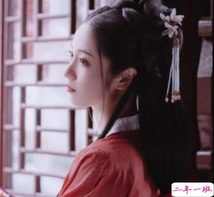 适合穿汉服说说文案好听 穿汉服拍照发朋友圈心情说说2