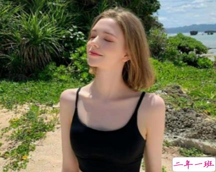 致自己的英文文案简短励志带翻译 很唯美温柔的爱情句子20212