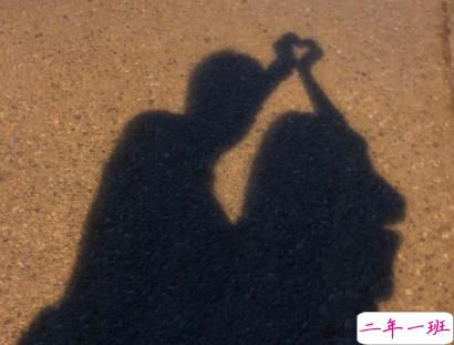 朋友圈伤感文案带图片 唯美伤感的文案句子6