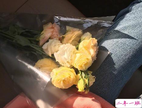 一组很骚气的朋友圈文案 很幽默可爱的骚气句子2