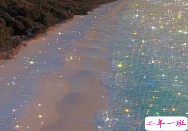 带着光的温柔又很好听的文案带图片 很唯美的又好听的语录3