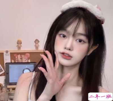 关于妆前化妆后的搞笑文案带图片 女人妆前妆后朋友圈文案11