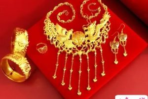 结婚秀三金的朋友圈说说 结婚买三金发的文案