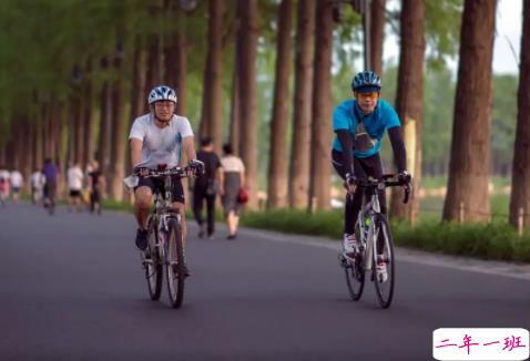 游玩东湖绿道的开心说说 东湖骑行的开心语录1