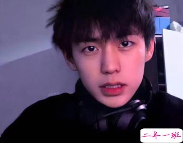 写给余庆伟的文案带图片 给余庆伟表白的句子6