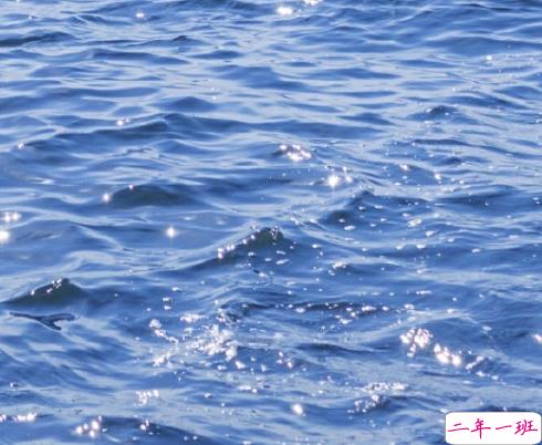 高级感让人眼前一亮的说说带图片 很温柔的说说带图片2